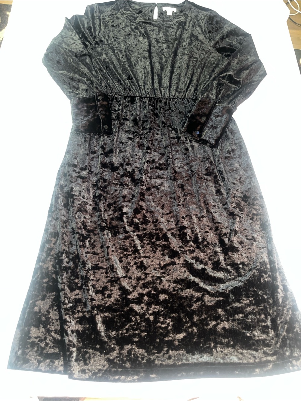 ON . 34 Women’s  Crushed Velvet Long Sleeve Dress - Black , w pockets and elasti